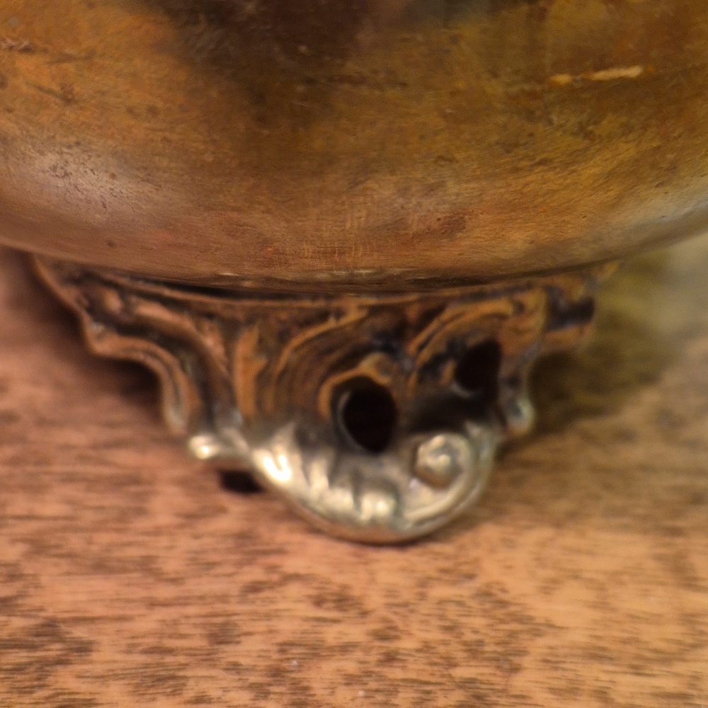 VINTAGE French Country Style Brass Footed Planter Pot with Handles - Picture 13 of 16